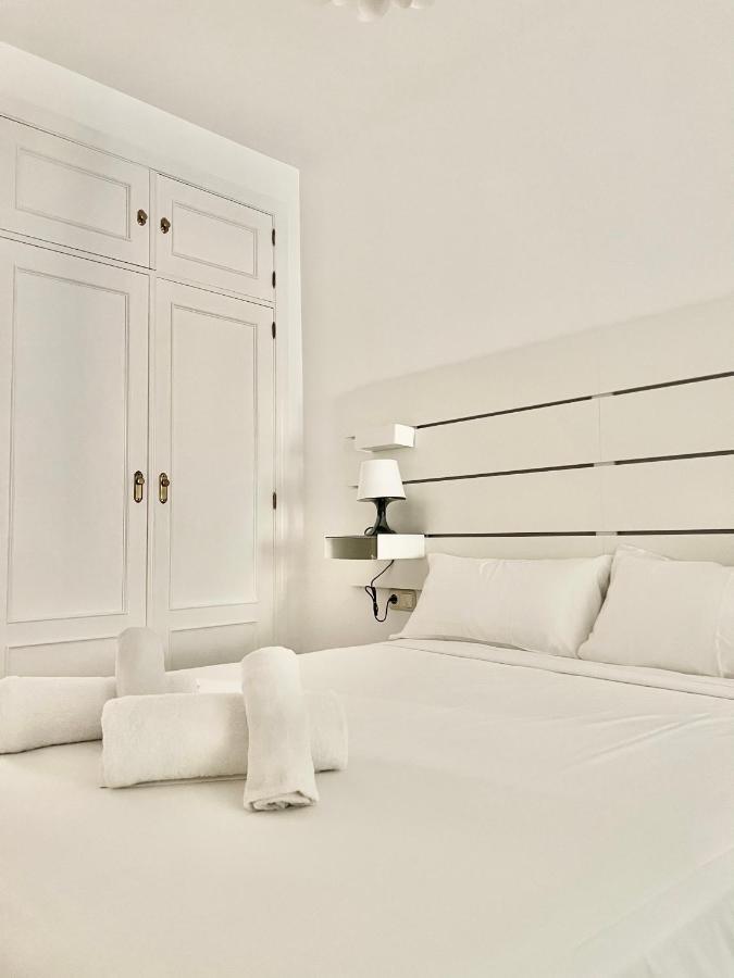 Home Boutique Cervantes Малага Экстерьер фото