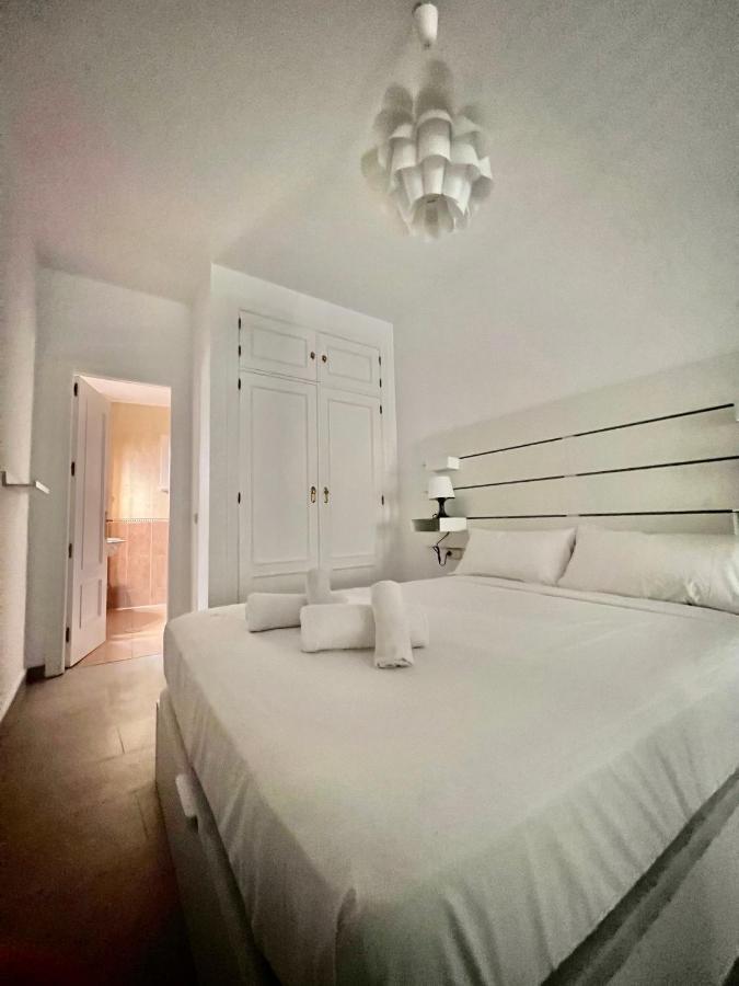 Home Boutique Cervantes Малага Экстерьер фото